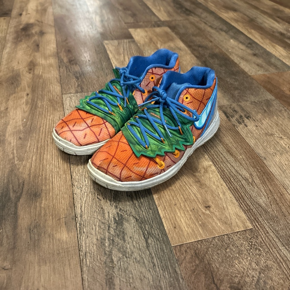 NIKE X SPONGEBOB